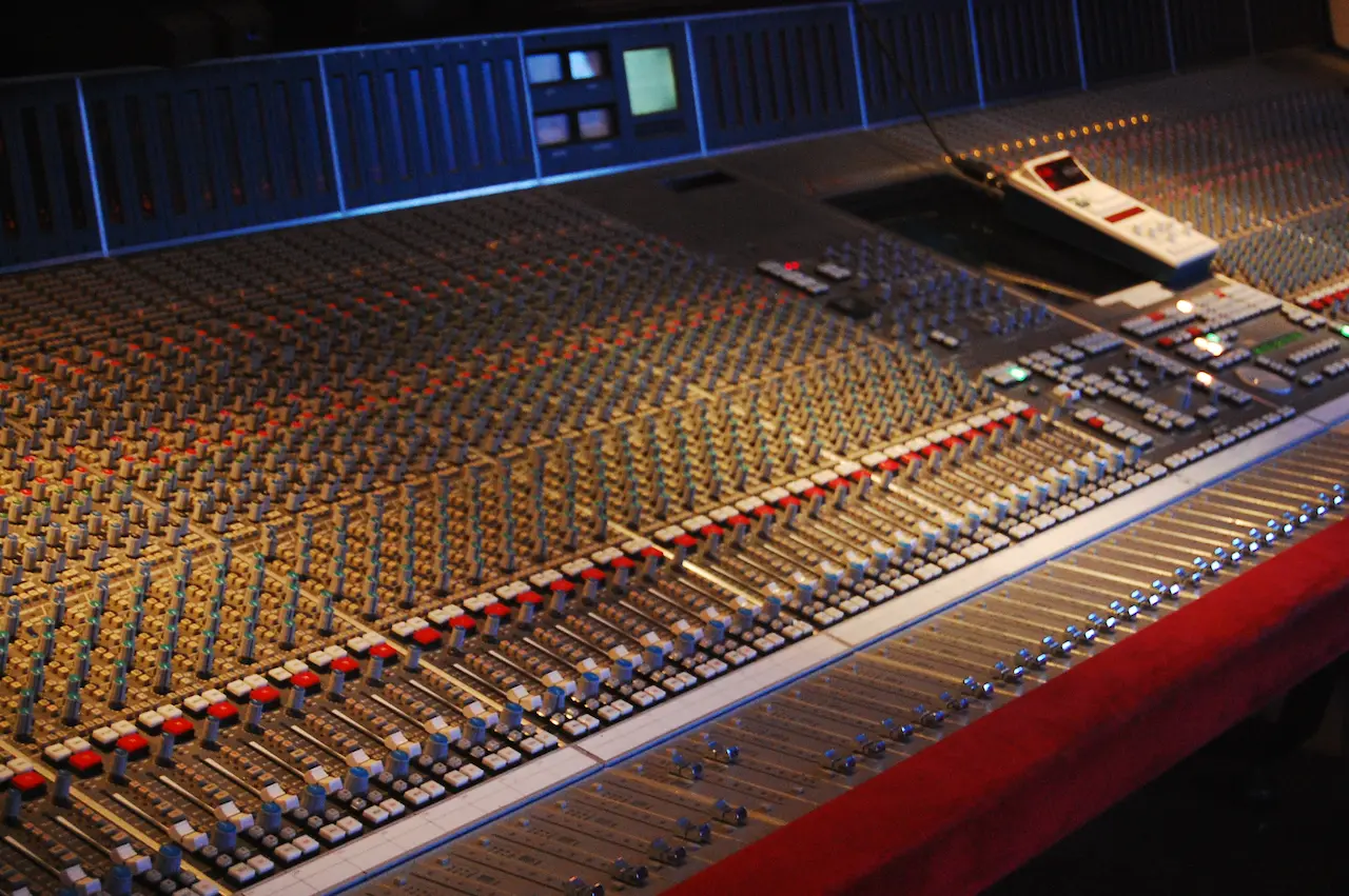 Mixer board